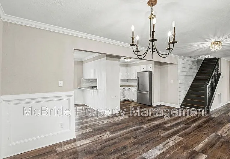 1304 Dominica Dr — Photo 7