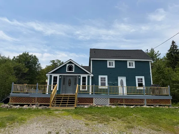 33 Blake Farm Road, Edgecomb, ME 04556
