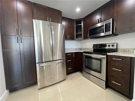 2nd image of 7900 Harbor Island Dr APT 623