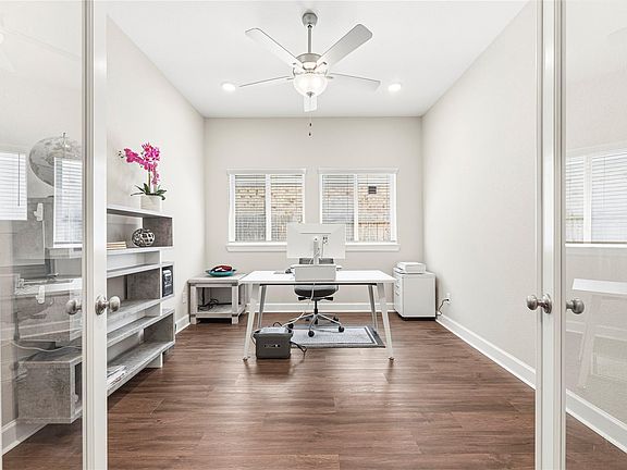 4th image of 18315 Pedernales Springs Dr