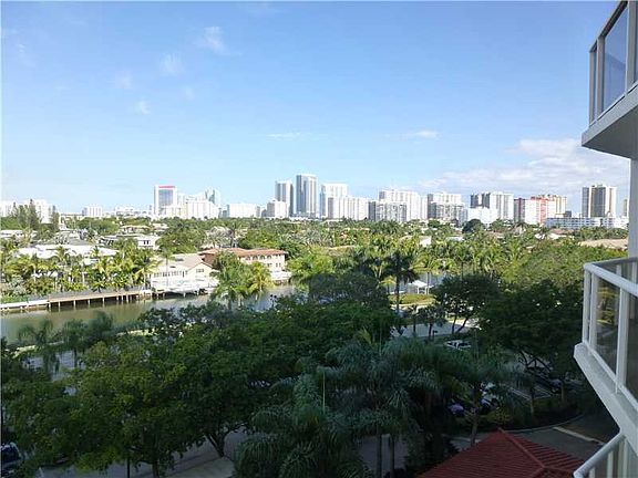 4th image of 3640 Yacht Club Dr APT 601