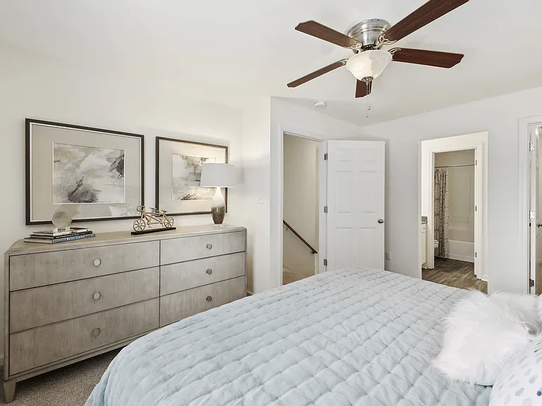 Forest Ridge Apartments — Photo 12