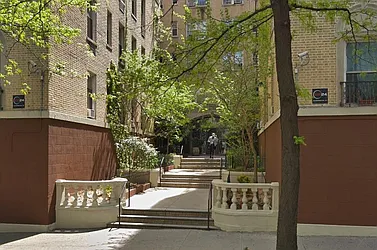 Rented by Level Group