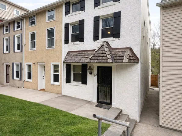22 Balligomingo Rd, Conshohocken, PA 19428