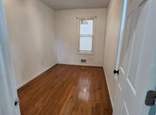 181 Oakwood Pl FLOOR 1, Orange, NJ 07050