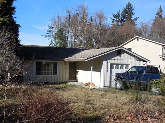 3rd image of 15924 119th Ave E