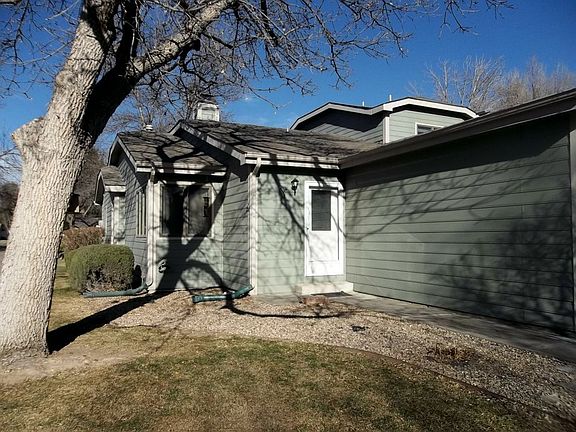 2nd image of 933 E Prospect Rd APT A