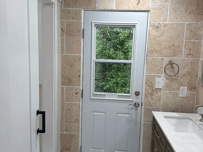 24940 Outlook Dr — Photo 8