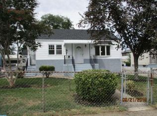 18 Princeton Ave, Bellmawr, NJ 08031