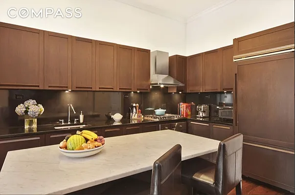 Rented by Compass | media 11