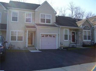 4333 Somerset Ln, Upper Chichester, PA 19014