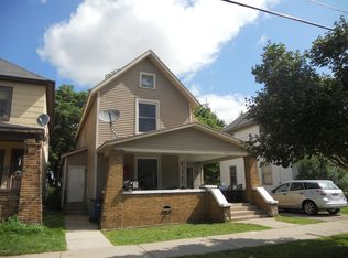 929 Chatham St NW, Grand Rapids, MI 49504