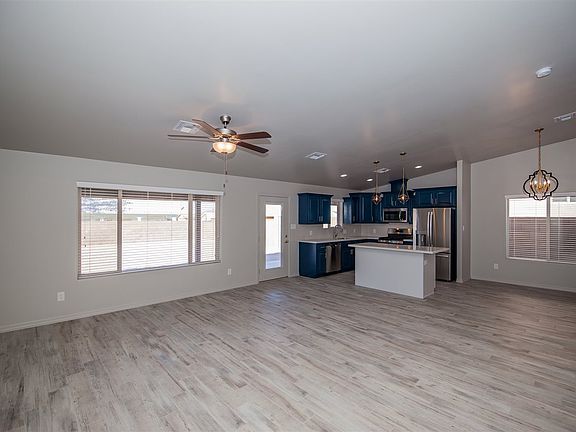 3rd image of 11680 S Sedona Ave