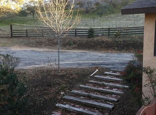 29833 Hart Oaks Dr, Keene, CA 93531