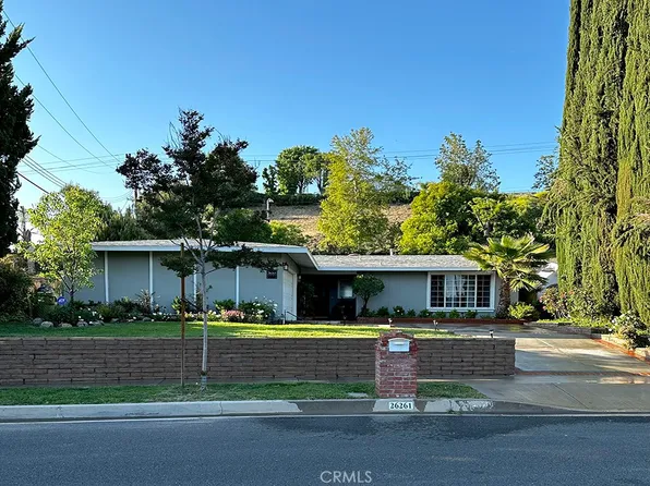 26261 Veva Way, Calabasas, CA 91302