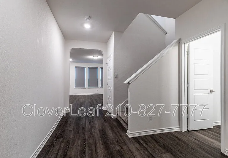 3607 Battlecry — Photo 6