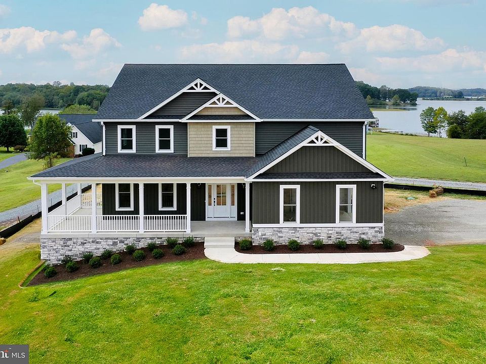 1st image of 211 Estes Ln