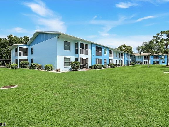 2nd image of 1100 Pondella Rd APT 906