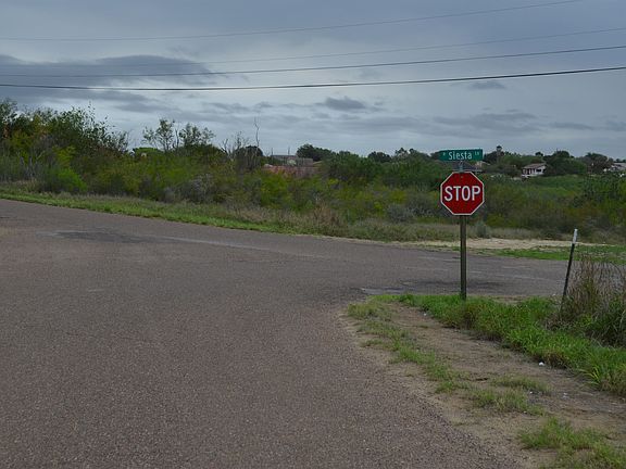 4th image of 5115 Grande Ln