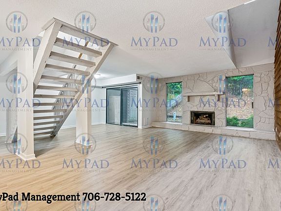 3rd image of 239 Toweridge Dr SW #1