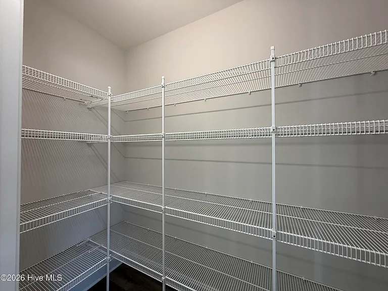 1019 Croaker Ct — Photo 10
