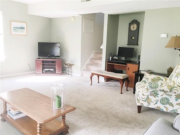 5th image of 6748 Dorchester Dr