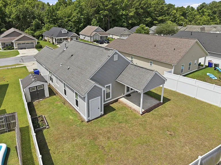 2517 Sawgrass Dr — Photo 30