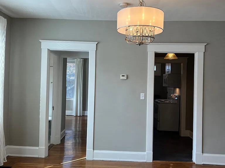 3633 Besuden Ct #1 — Photo 5