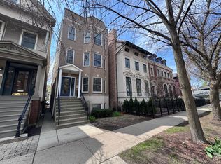 1331 W School St APT 1, Chicago, IL 60657