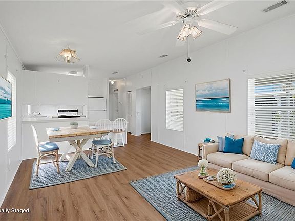 4th image of 6826 MOUNT ORANGE DRIVE NE #383