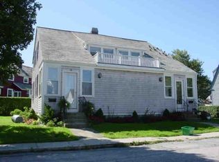 16 Palmer St, Newport, RI 02840