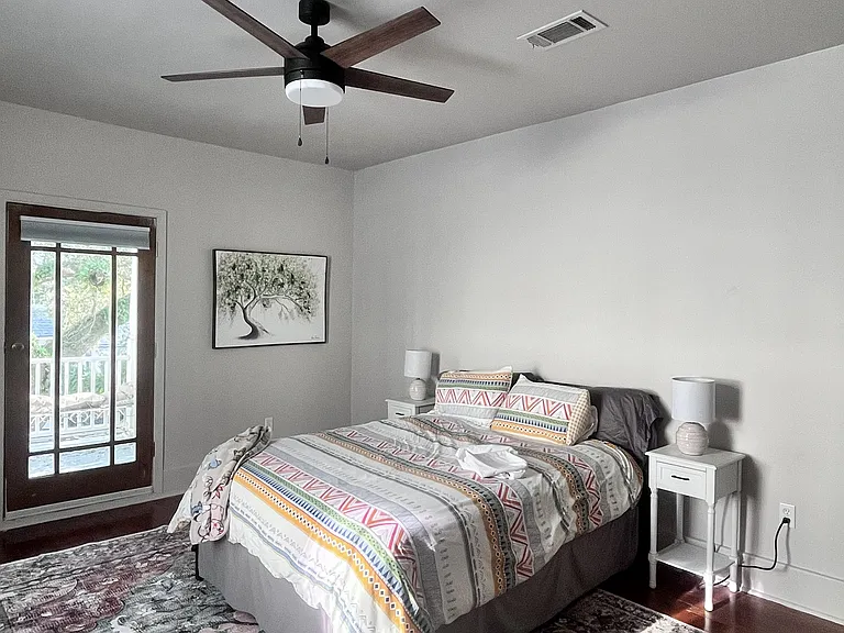 4521 S Tonti St — Photo 13