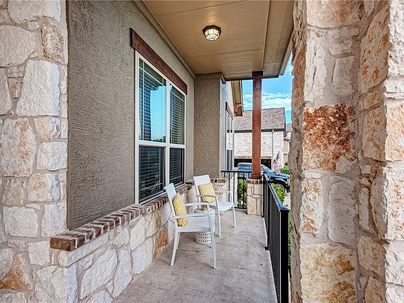 5th image of 5425 Texas Bluebell Dr