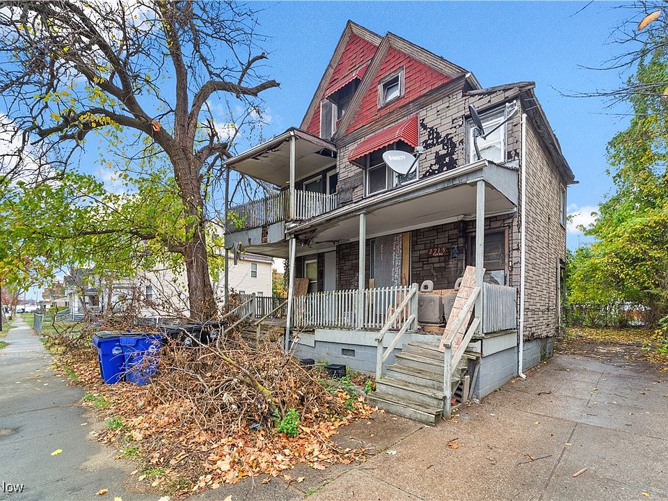 2nd image of 2215 E 85th St