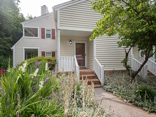 206 Chowning Pl Unit 206, Blacksburg, VA 24060