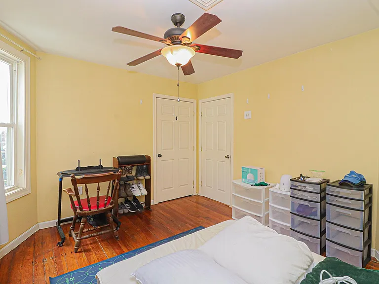 15 Newport St #3 — Photo 8