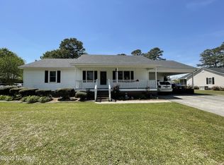 309 Beaver Dam Dr, Clinton, NC 28328