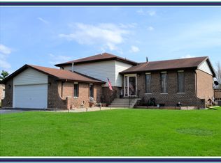 2727 E Old Post Rd, Crete, IL 60417