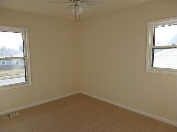 5th image of 700 Cynthia Ln