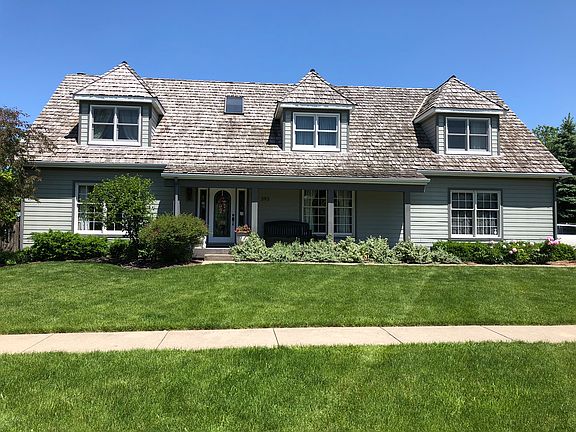 4th image of 385 Sommerset Dr