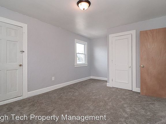 5th image of 2516 Marvin Ave