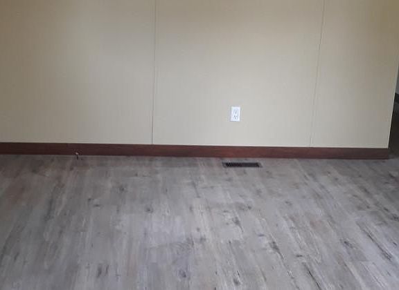 3rd image of 937 Bryson St NE #18