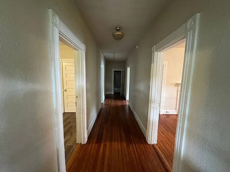 2825 Triangle Pl — Photo 2