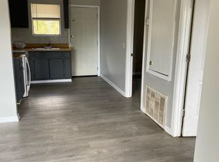 Lakefront Rentals ~ Duplexes, Tupelo, MS 38801