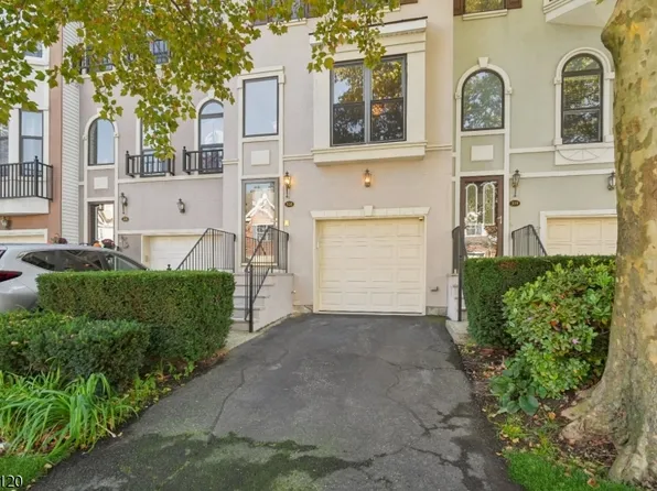 320 Winthrop Dr, Nutley Twp., NJ 07110