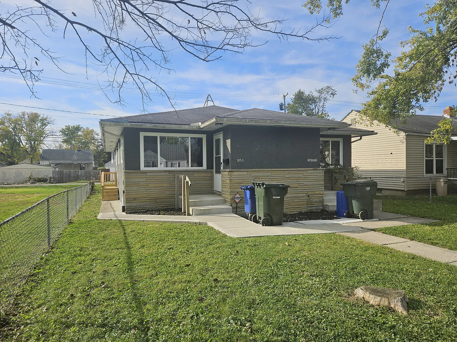 2 bed, 845 sqft, $950 — Photo 1