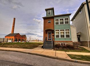 1237 W 76th St, Cleveland, OH