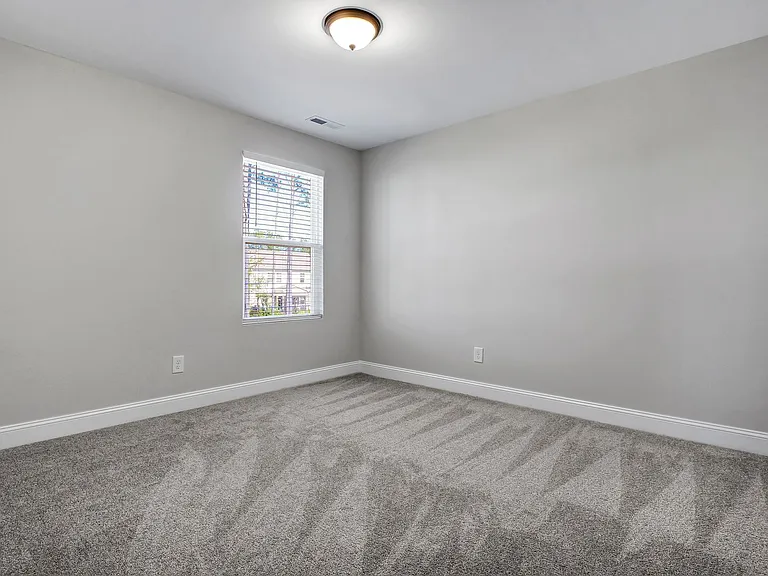203 E Red Head Cir — Photo 28