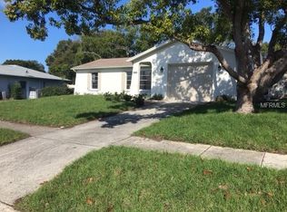 8505 Woodcrest Dr, Port Richey, FL 34668