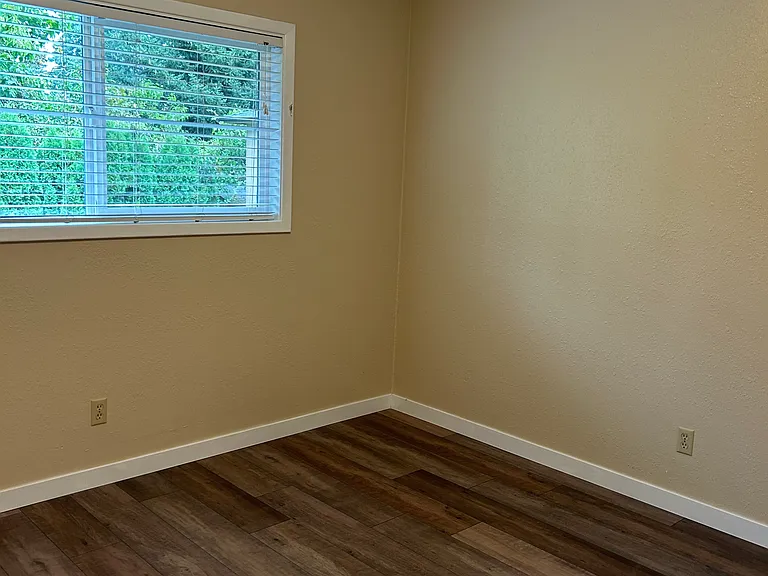 18010 SE Langensand Rd #1 — Photo 8